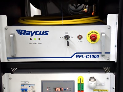 handheld fiber laser welding (2)